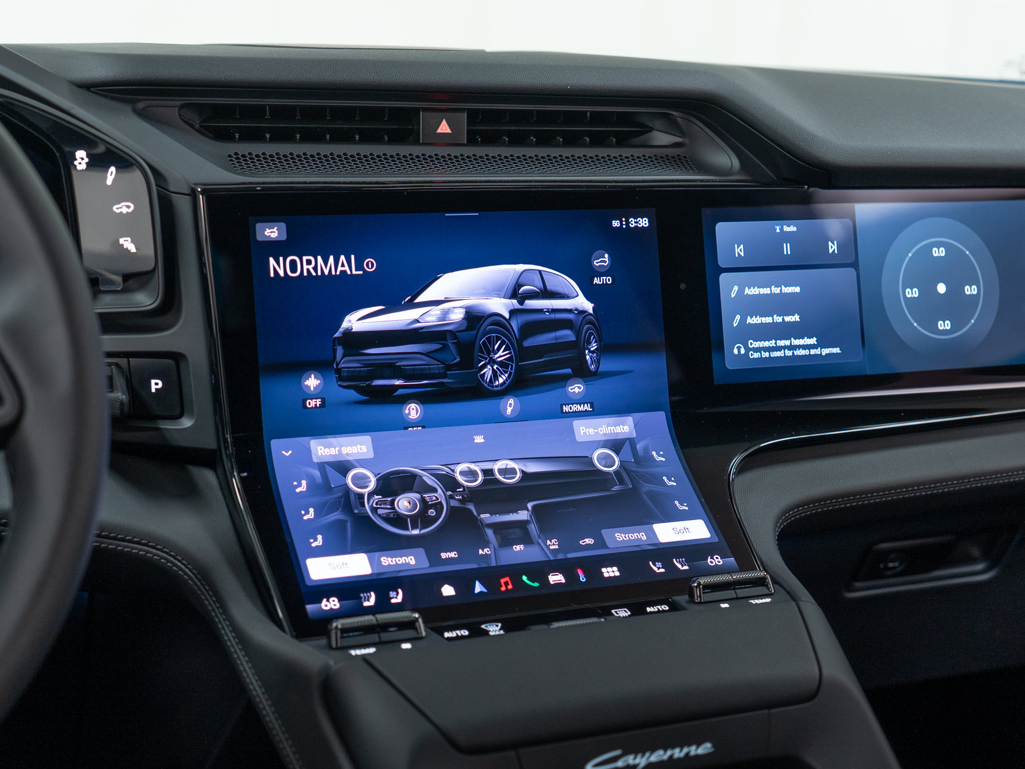 New 2026 Porsche Cayenne Electric AWD/4WD image 24