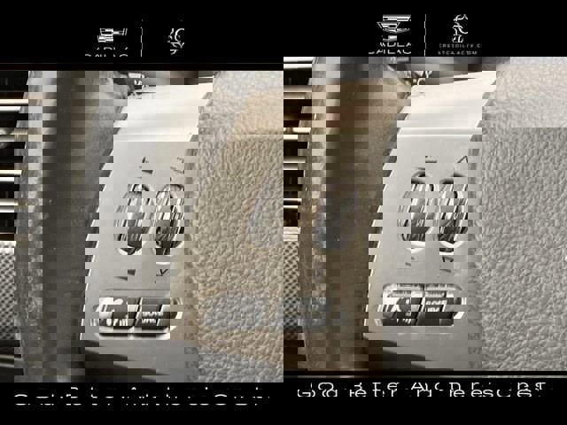 Used 2011 Jaguar XF R image 12