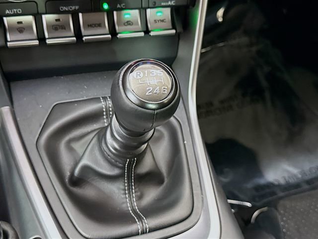 Used 2024 Toyota GR86 Premium image 16