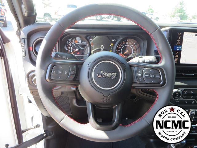 Used 2024 Jeep Wrangler Unlimited Rubicon w/ Technology Group AWD/4WD image 34