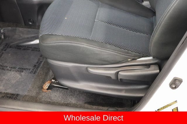 Used 2016 Nissan Versa Note SV FWD image 12
