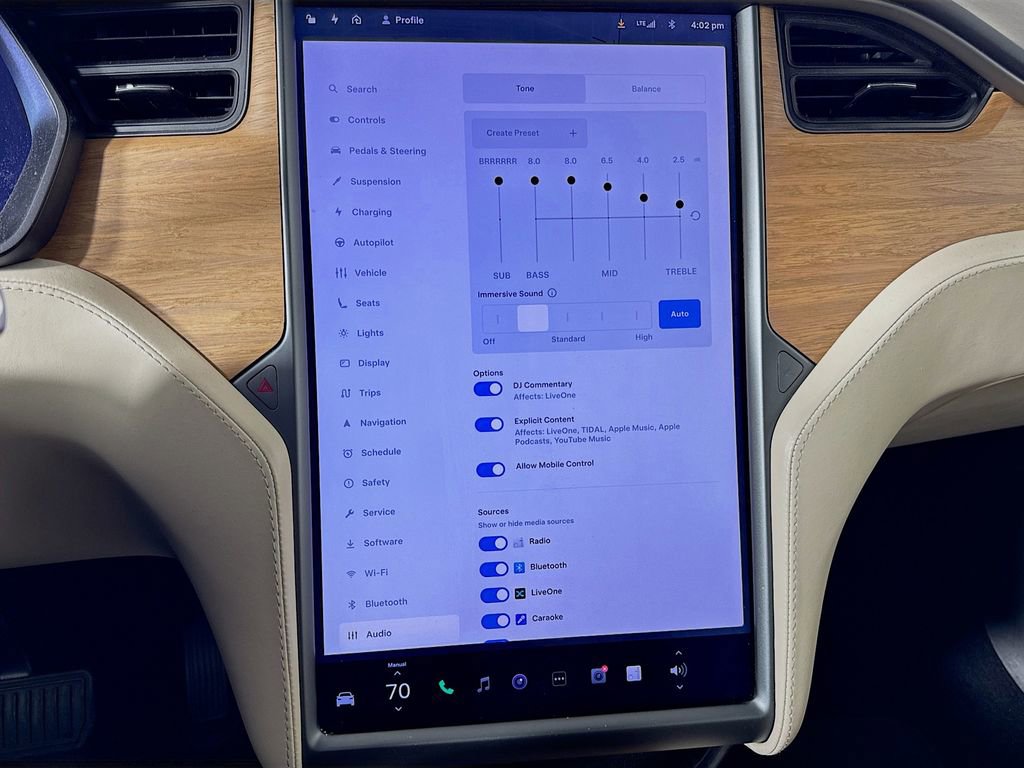 Used 2020 Tesla Model X Long Range image 44