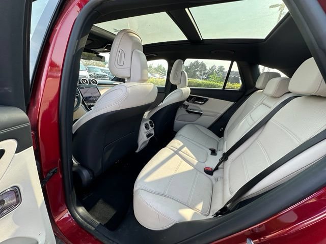 Used 2023 Mercedes-Benz GLC 300 4MATIC w/ Pinnacle Trim Package image 14