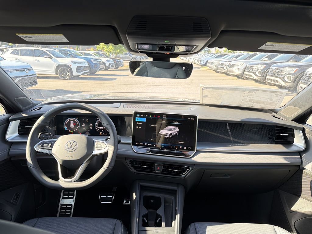 New 2026 Volkswagen Tiguan SE R-Line AWD/4WD image 20