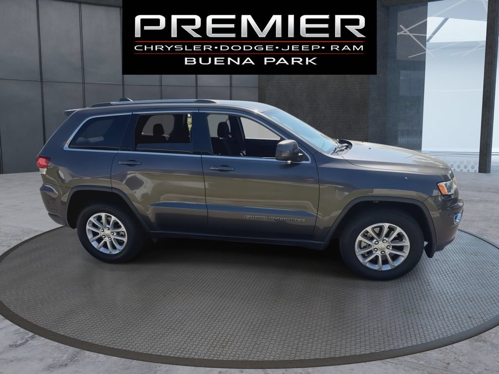 Used 2021 Jeep Grand Cherokee Laredo RWD image 9