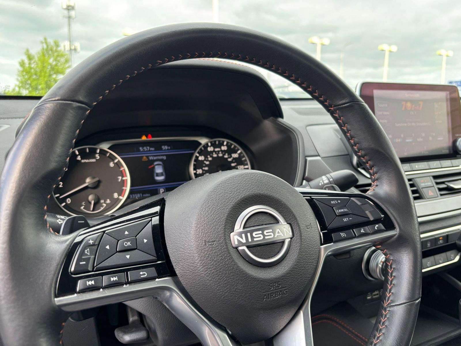Used 2025 Nissan Altima 2.5 SR FWD image 28