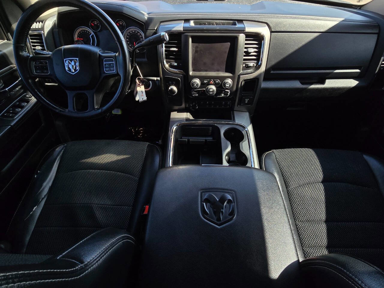 Used 2018 RAM 2500 Big Horn w/ Sport Appearance Group image 10