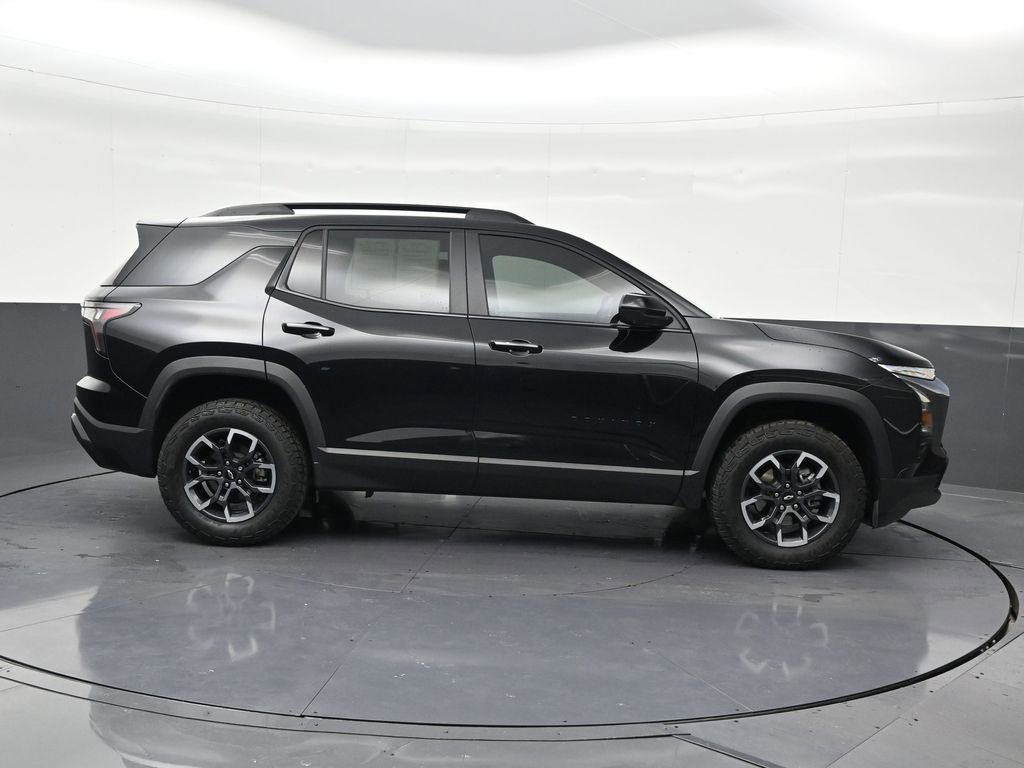 Used 2025 Chevrolet Equinox ACTIV w/ Safety and Technology Package image 7