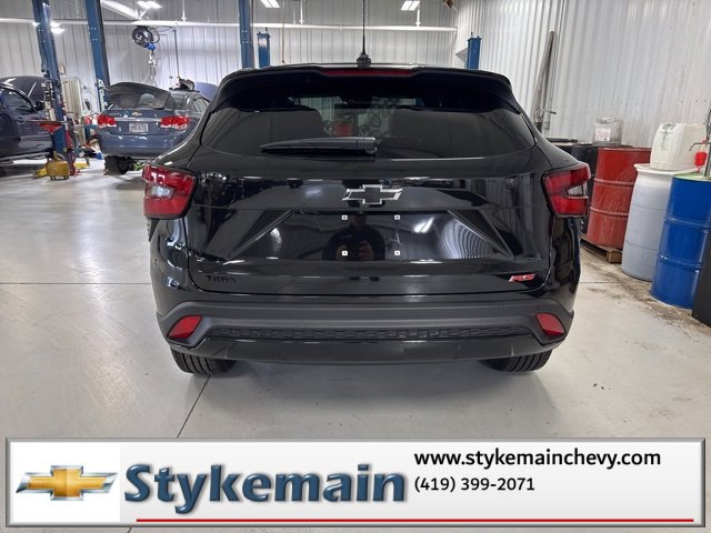 New 2026 Chevrolet Trax RS image 12