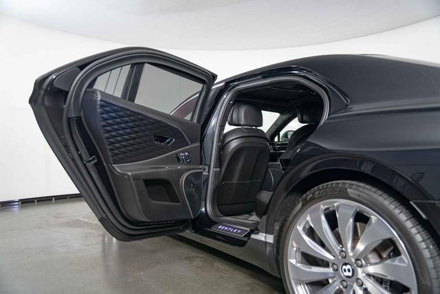 Used 2020 Bentley Flying Spur W12 AWD/4WD image 14