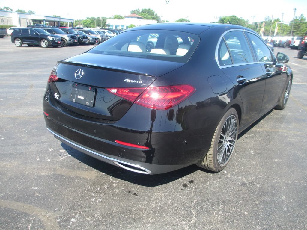 Used 2022 Mercedes-Benz C 300 4MATIC Sedan image 6