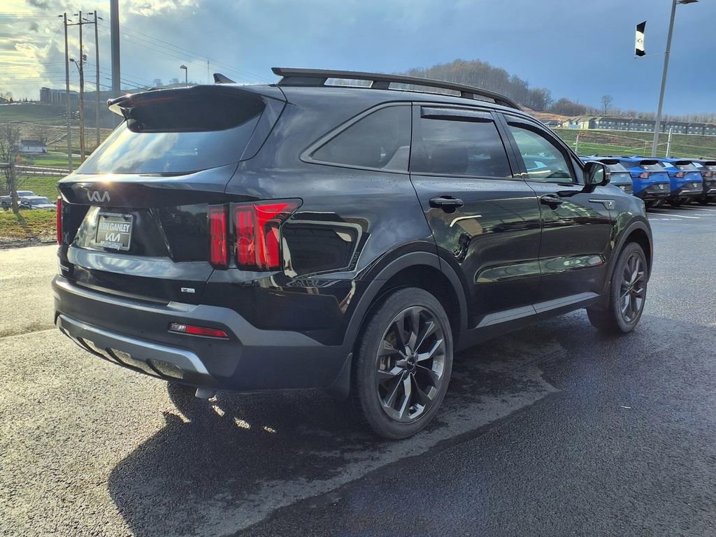 Certified 2023 Kia Sorento SX Prestige image 9