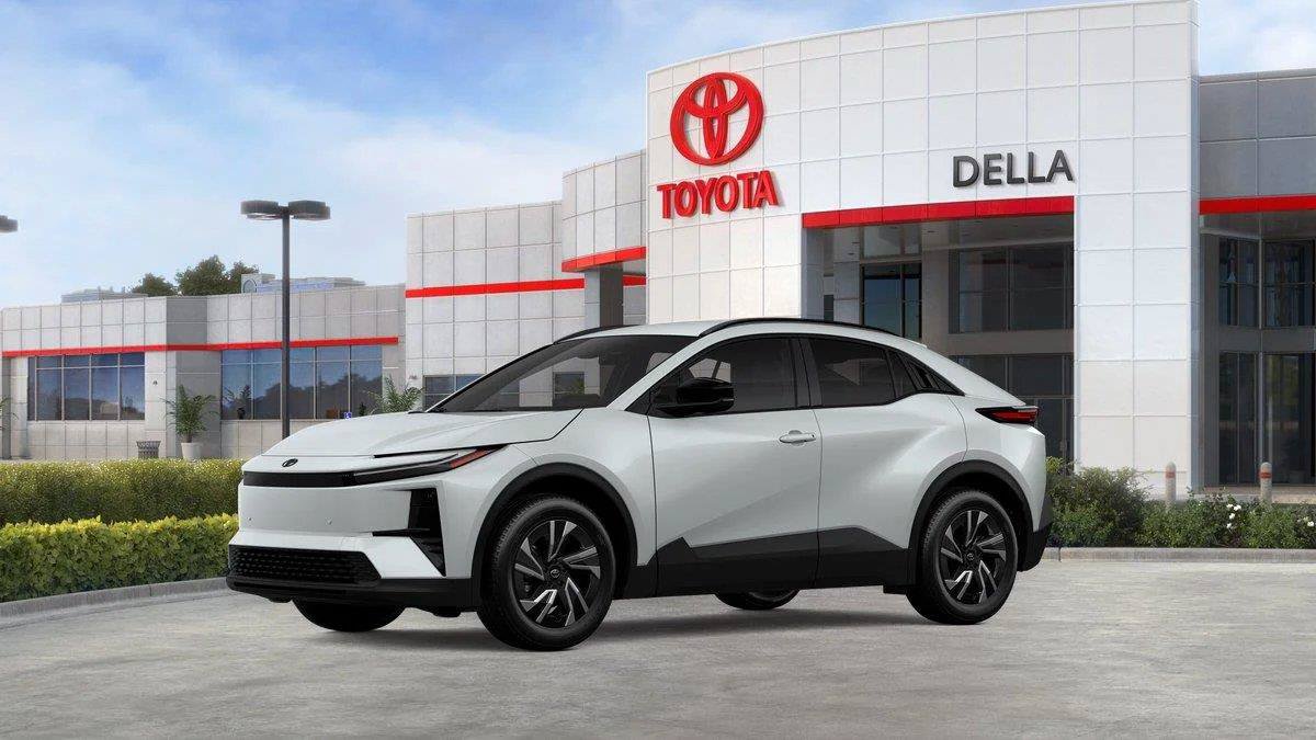 New 2026 Toyota C-HR AWD/4WD image 25