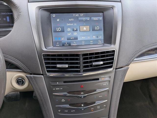 Used 2013 Lincoln MKT AWD image 15