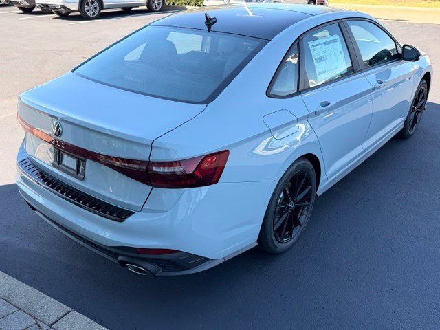 New 2027 Volkswagen Jetta GLI Autobahn FWD image 3