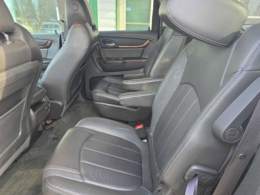 Used 2015 GMC Acadia Denali image 13