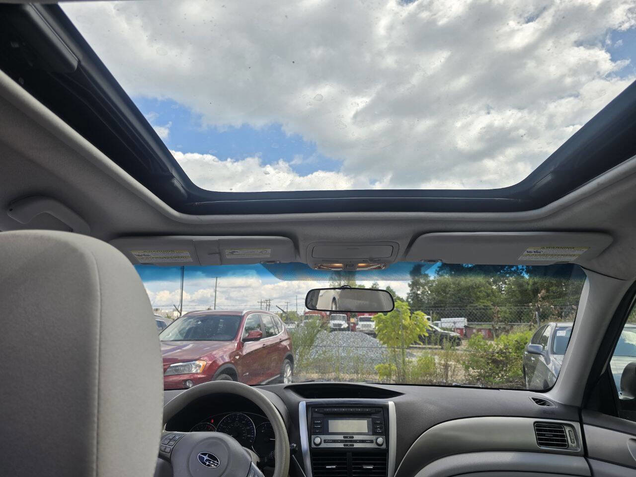 Used 2010 Subaru Forester 2.5X Premium image 24