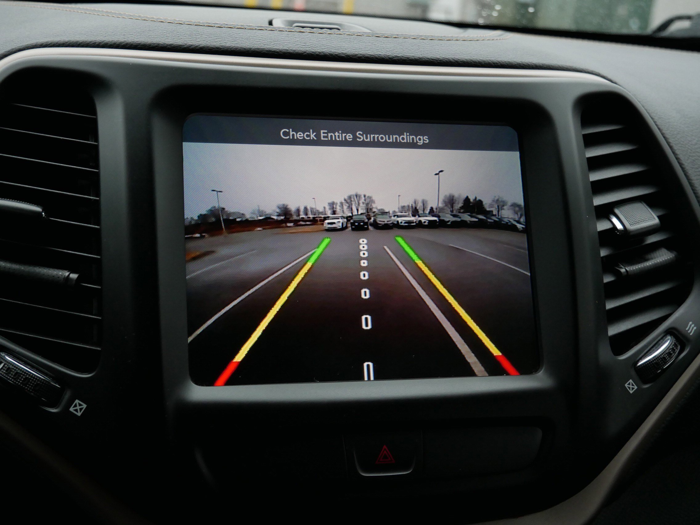 Used 2016 Jeep Cherokee Limited w/ Trailer Tow Group image 27