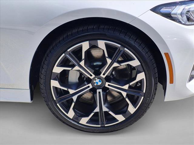 New 2026 BMW 330i xDrive Sedan w/ Convenience Package AWD/4WD image 9