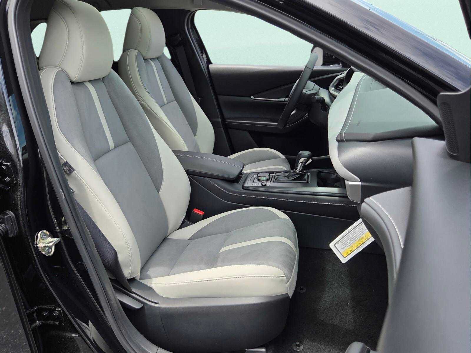 New 2026 MAZDA CX-30 2.5 Turbo AWD/4WD image 19