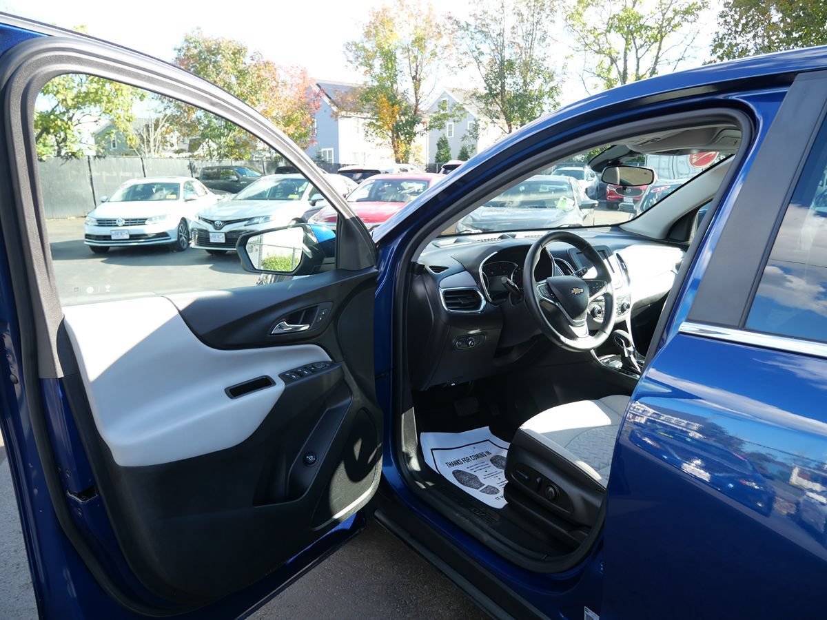 Used 2023 Chevrolet Equinox LT w/ Driver Convenience Package AWD/4WD image 15