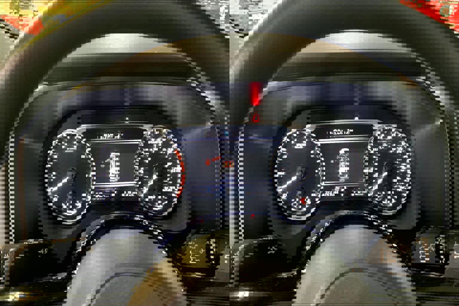 Used 2023 Nissan Rogue SV image 26