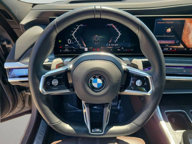 Used 2025 BMW 740i RWD image 23