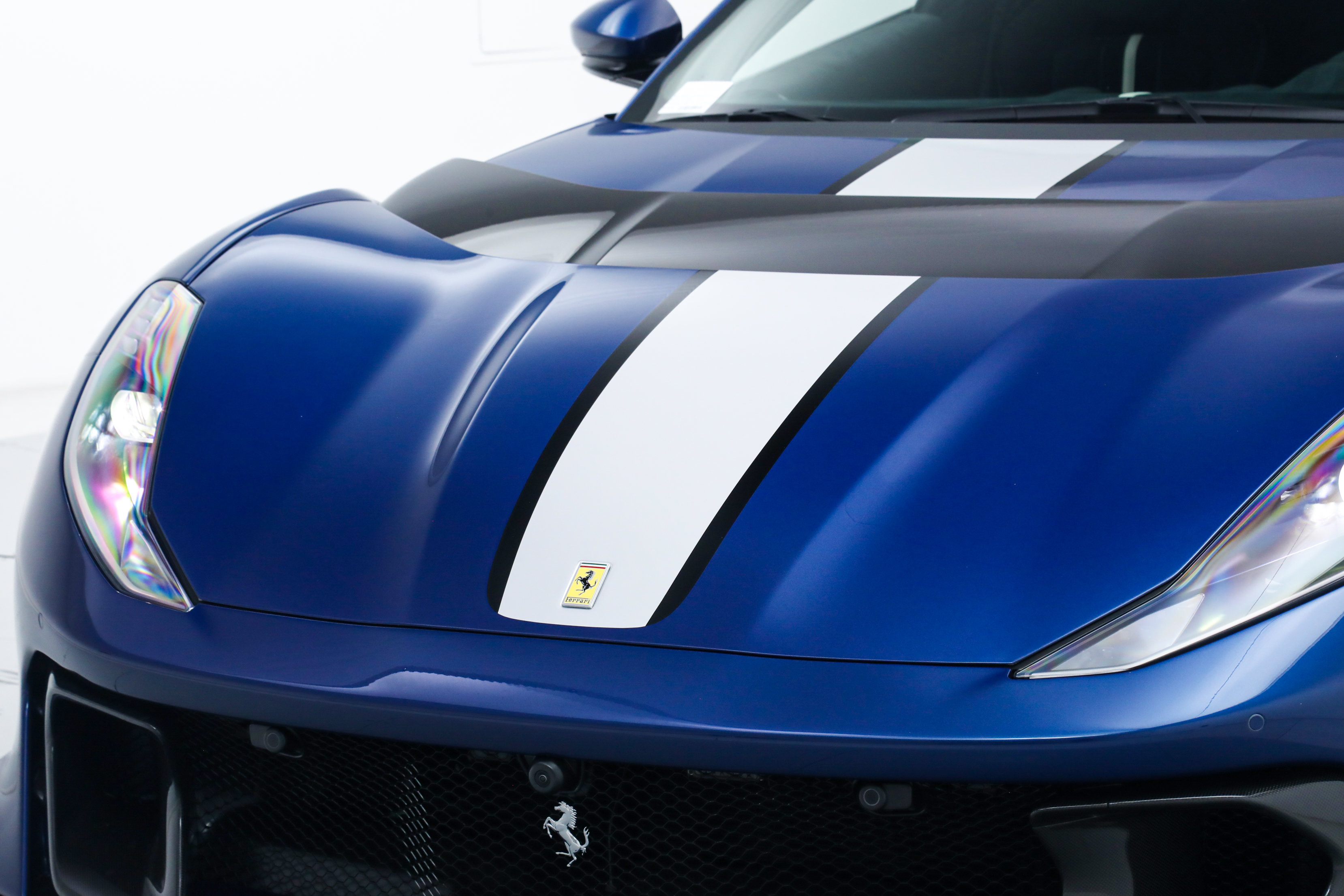 Certified 2022 Ferrari 812 Competizione RWD image 14