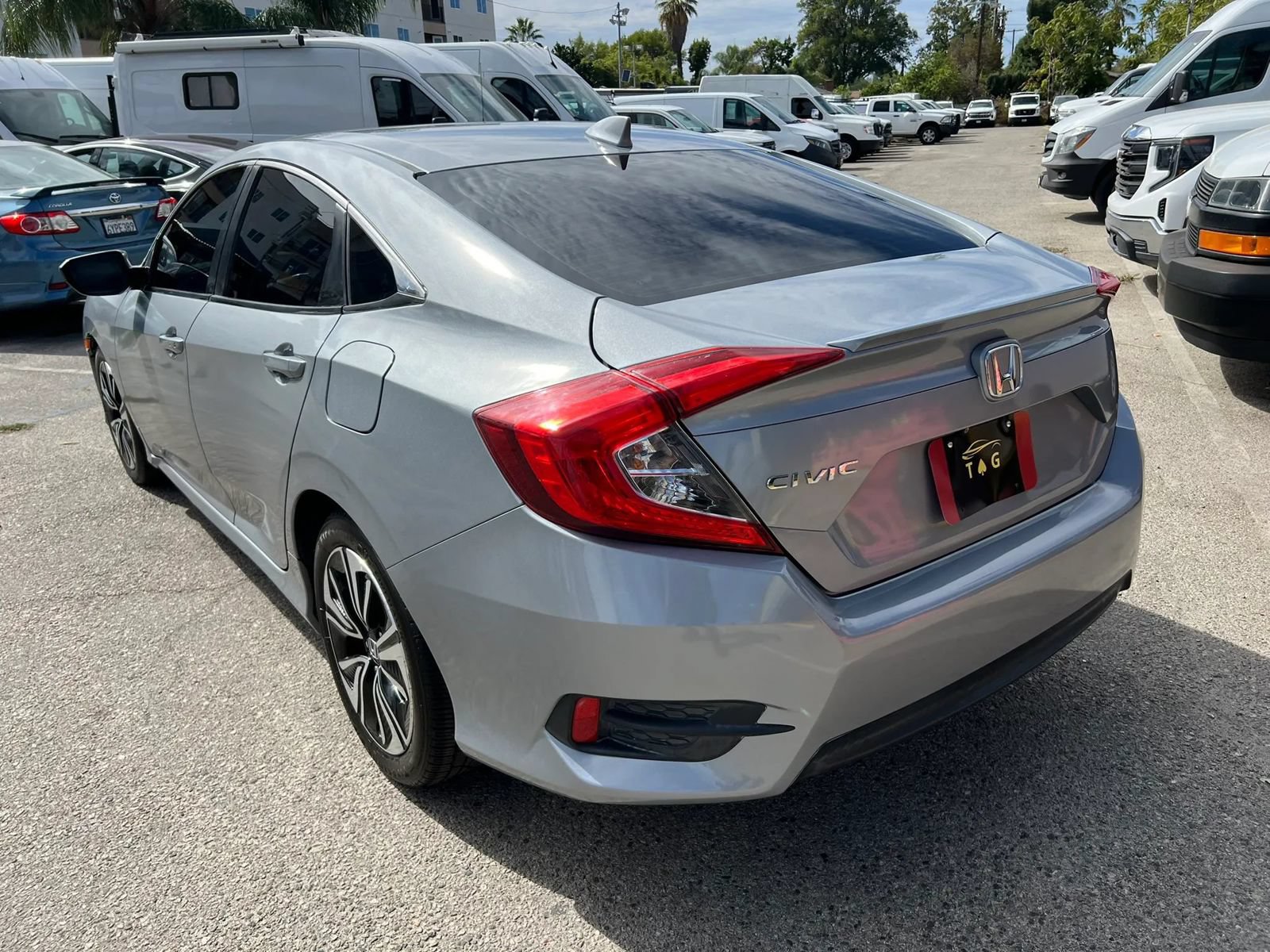 Used 2016 Honda Civic EX-T image 6