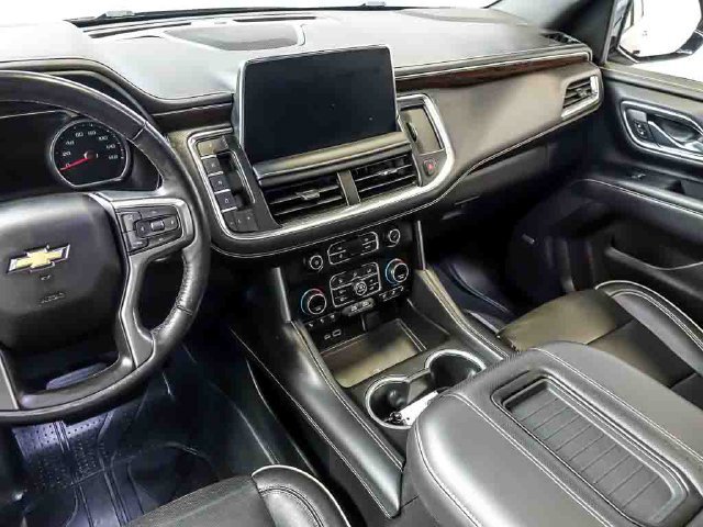 Used 2021 Chevrolet Tahoe Premier w/ Premium Package AWD/4WD image 19