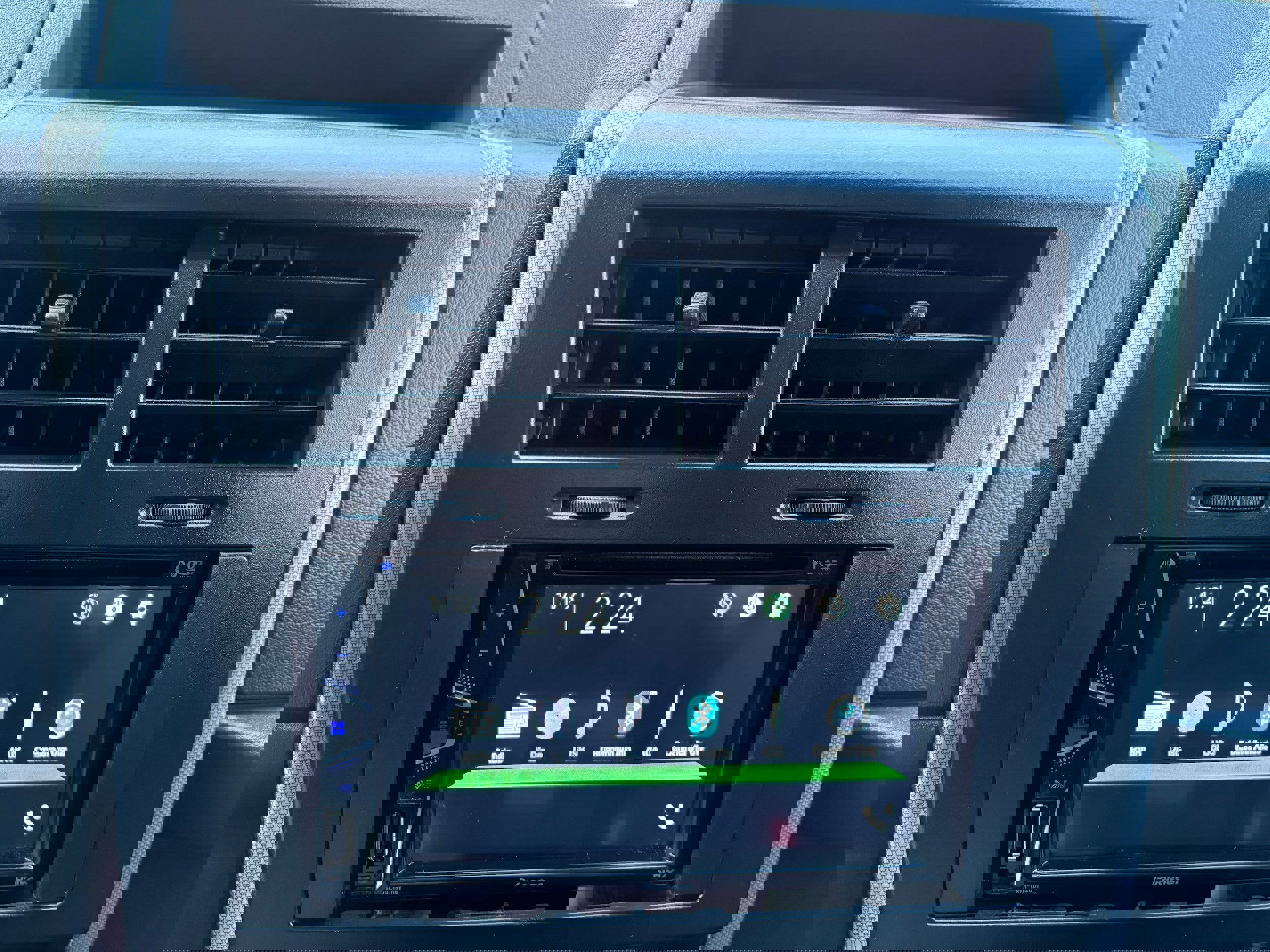 Used 2011 Jeep Liberty Sport image 29