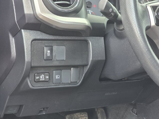 Used 2023 Toyota Tacoma SR5 w/ SX Package AWD/4WD image 18