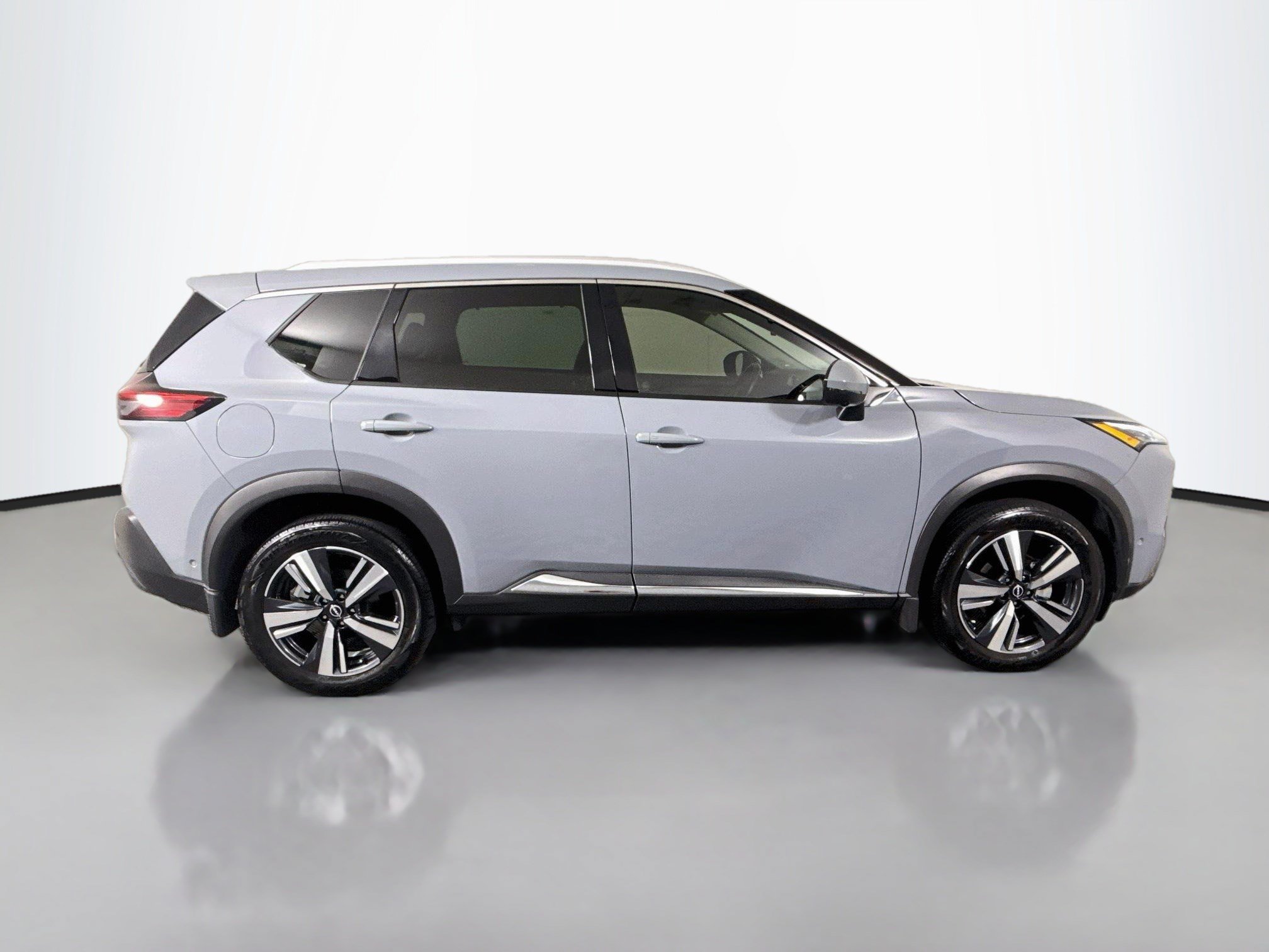 Used 2023 Nissan Rogue SL w/ SL Premium Package AWD/4WD image 11