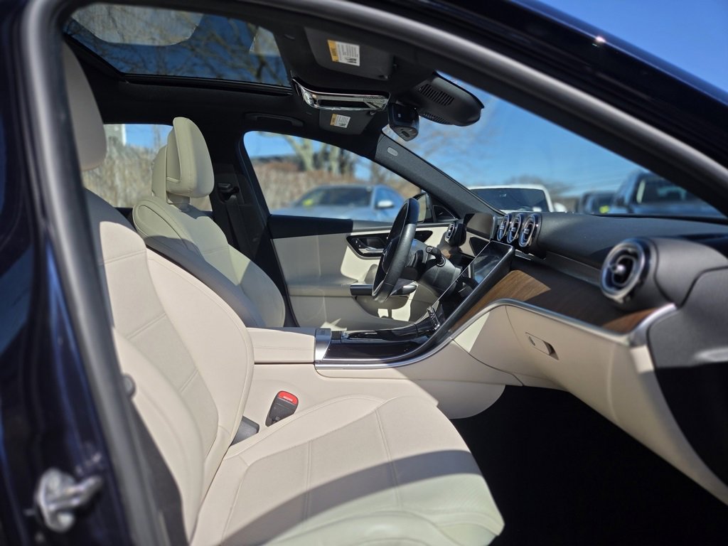 Used 2022 Mercedes-Benz C 300 4MATIC Sedan w/ Pinnacle Trim Package image 26