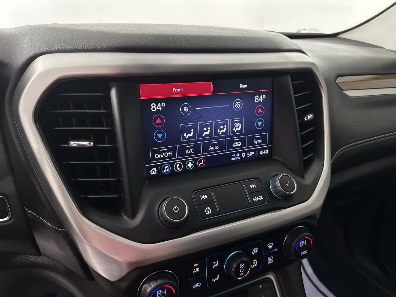 Used 2023 GMC Acadia SLE w/ Driver Convenience Package FWD image 16