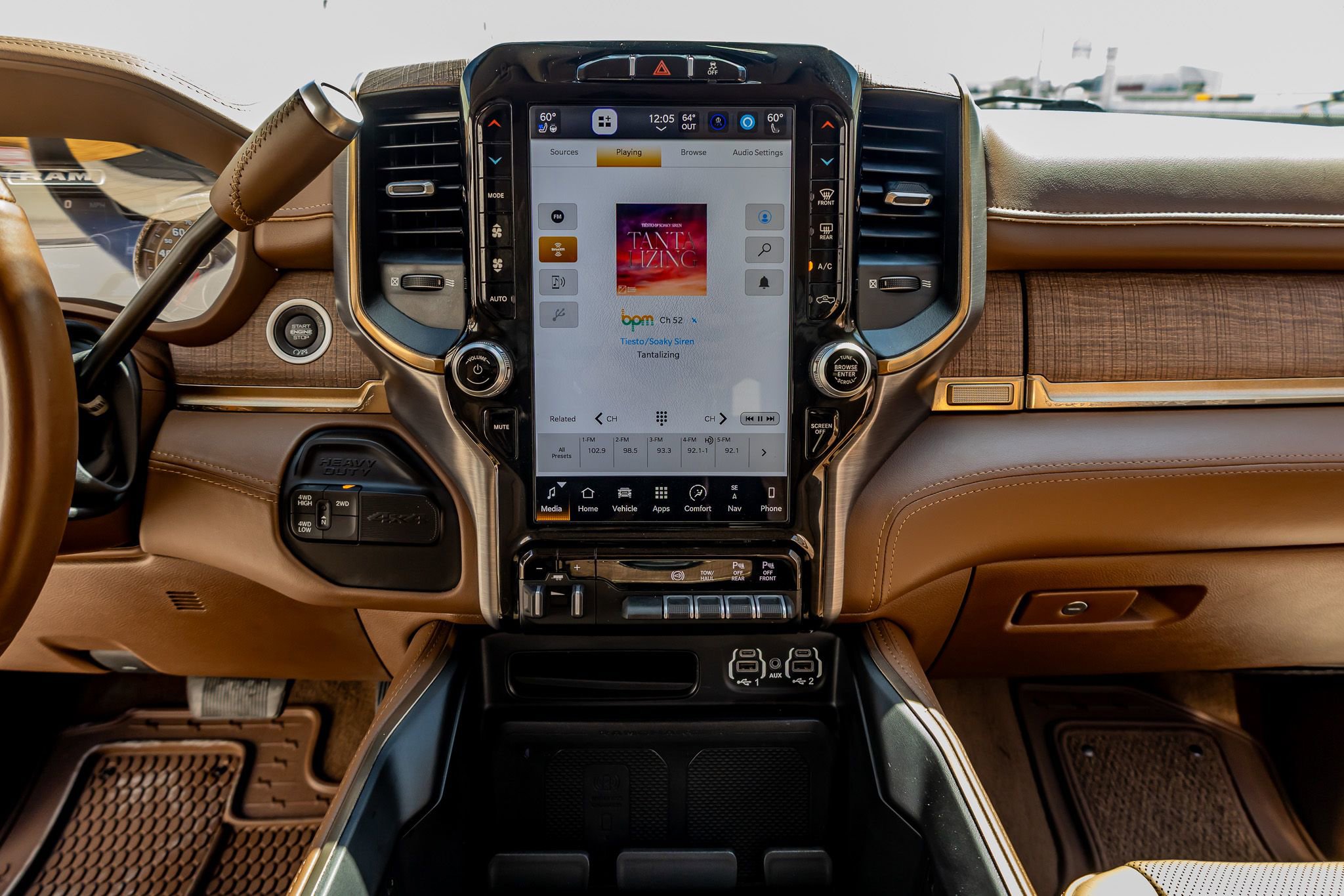 Used 2022 RAM 2500 Limited image 25