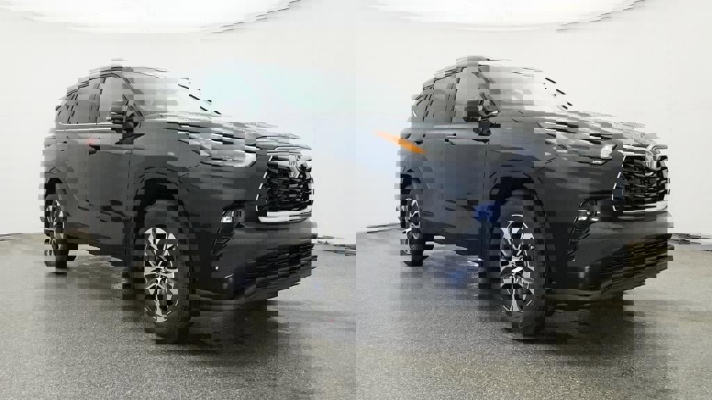 New 2026 Toyota Highlander XLE image 29