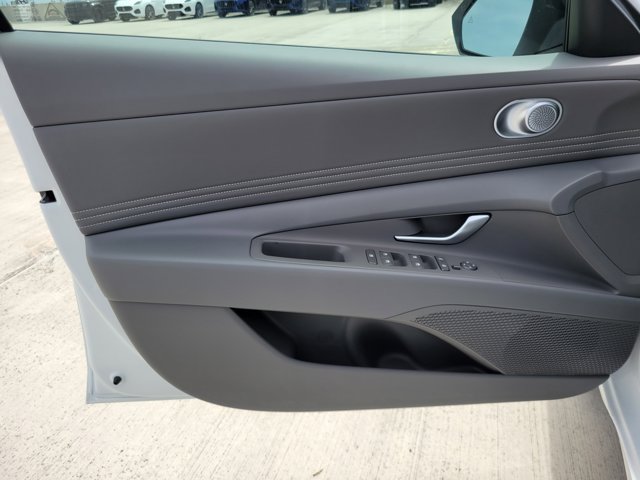 New 2026 Hyundai Elantra Sport FWD image 10