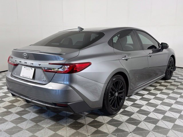 Used 2026 Toyota Camry SE w/ Multimedia Upgrade Package FWD image 8