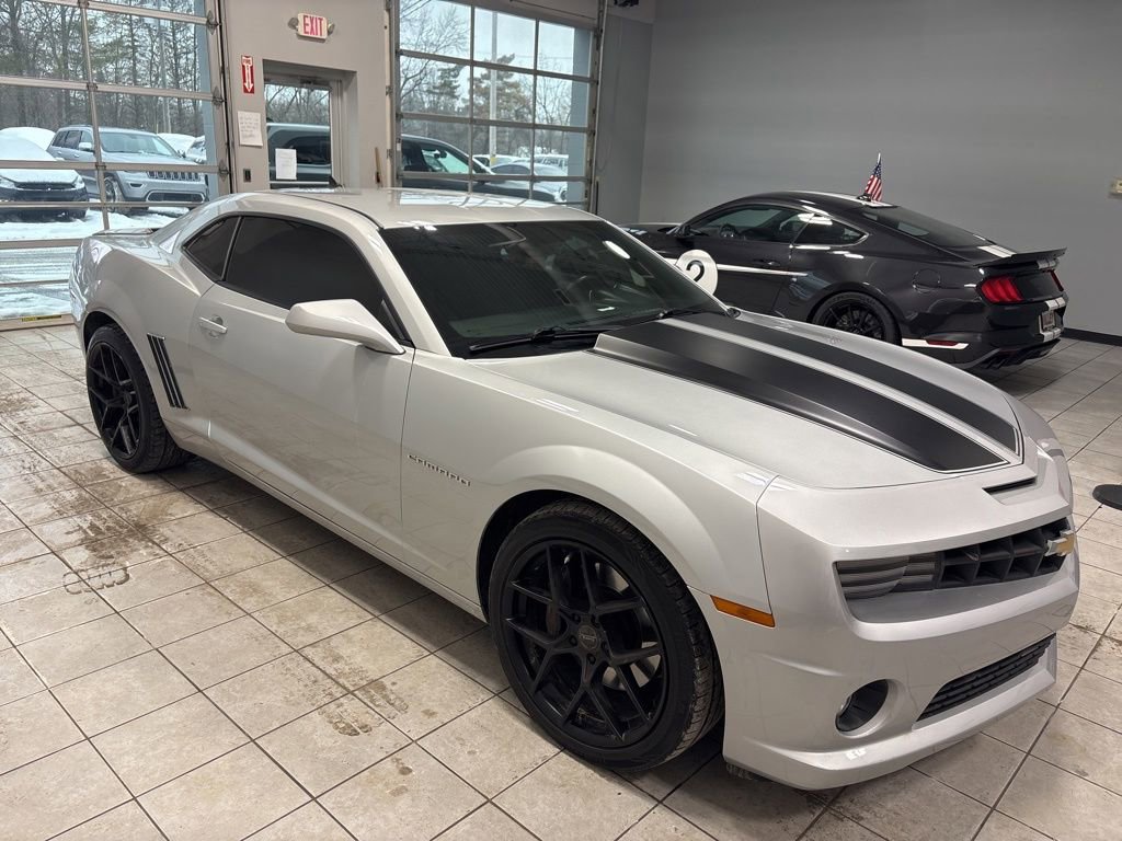 Used 2012 Chevrolet Camaro SS w/ Black Stripe Package image 9