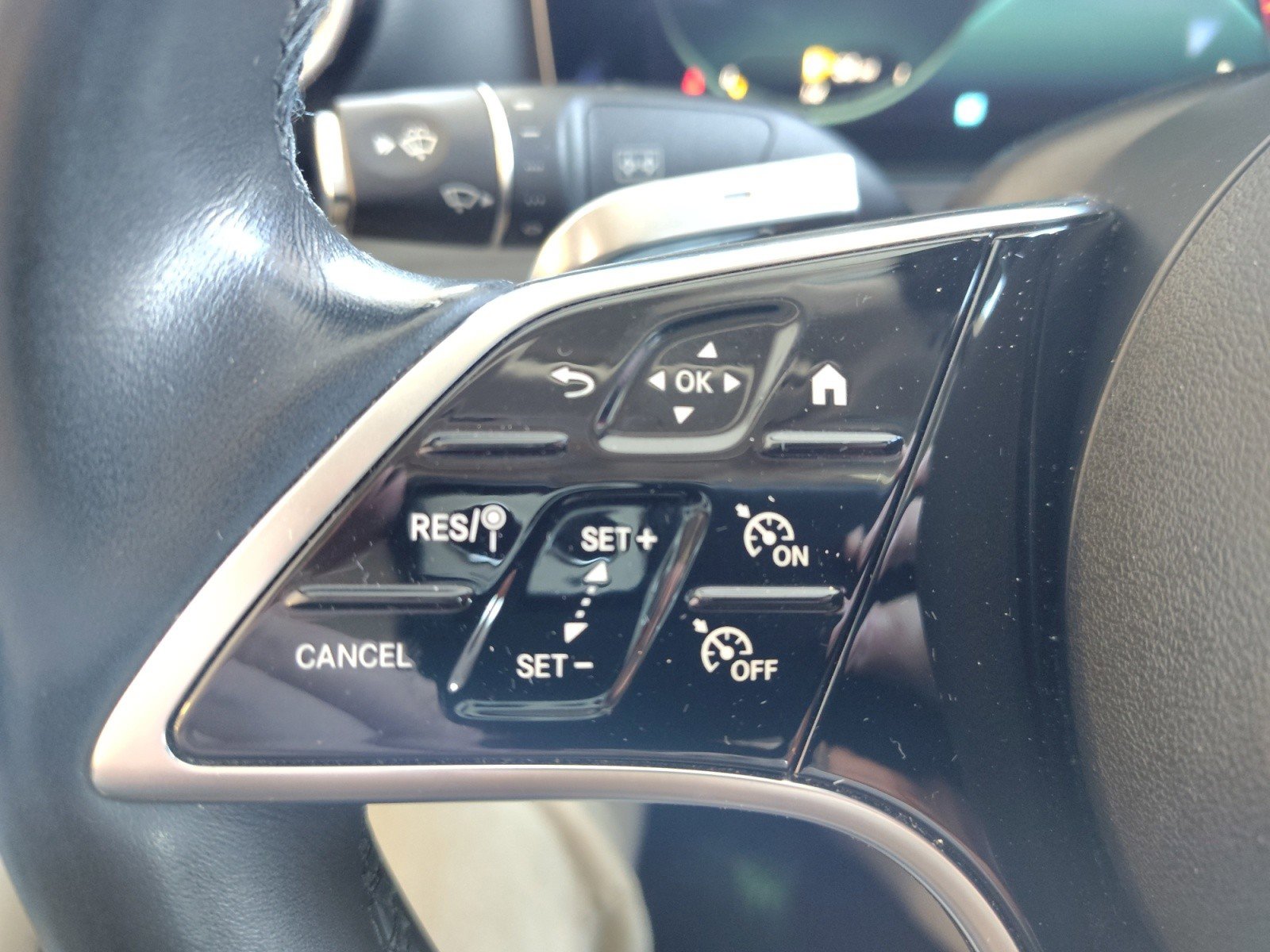 Used 2022 Mercedes-Benz E 350 Sedan image 26