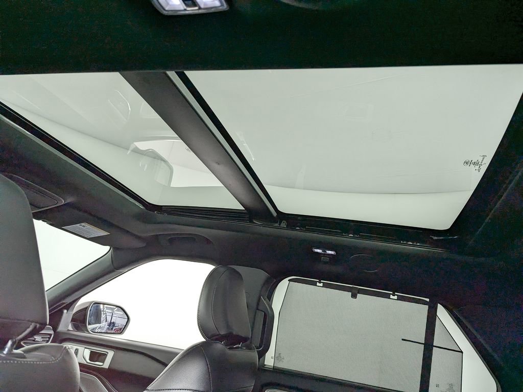 Used 2022 Ford Explorer ST w/ Equipment Group 401A image 15