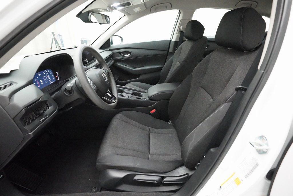 Used 2023 Honda Accord LX image 7