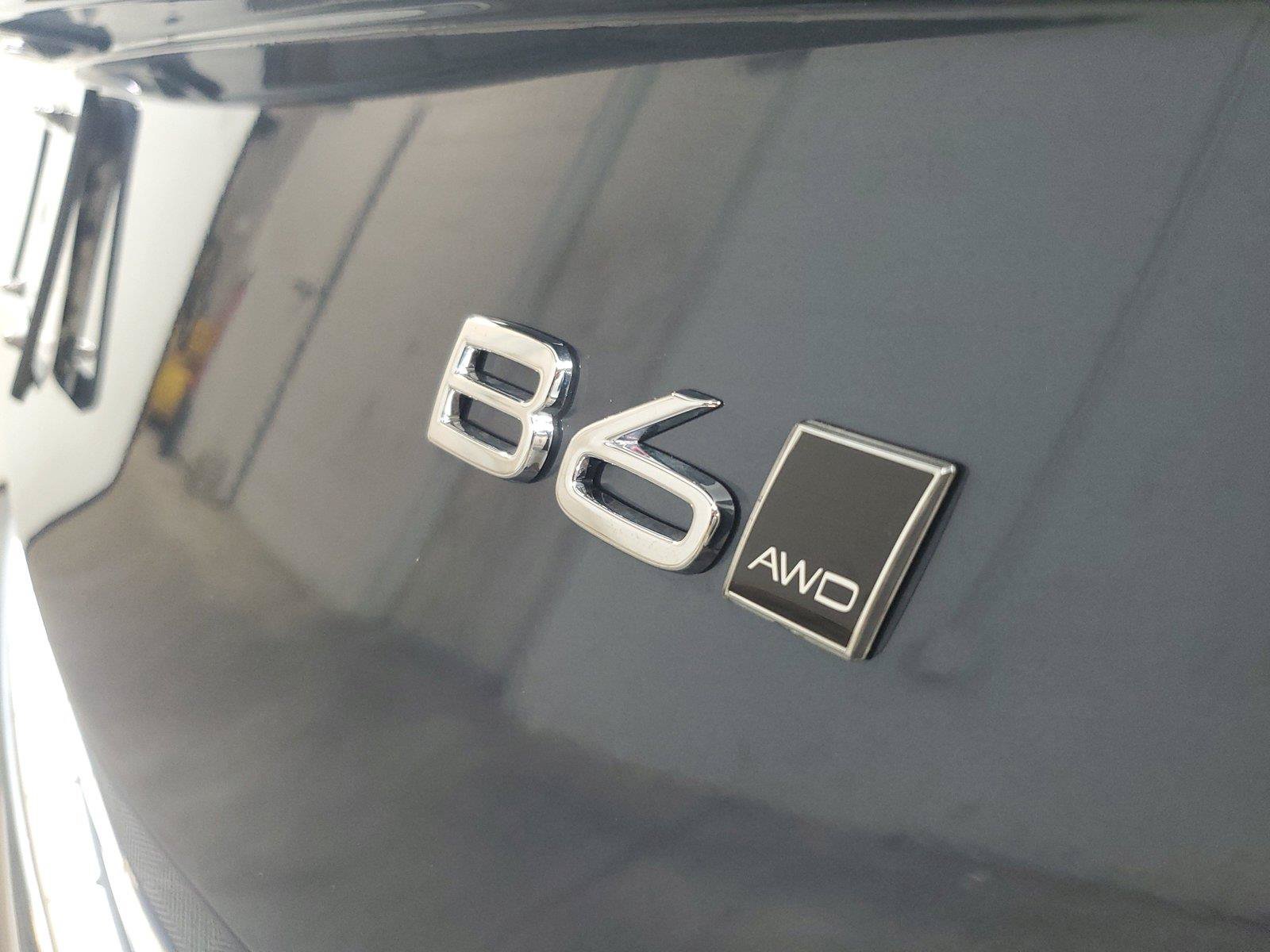 Certified 2026 Volvo XC90 B6 Plus w/ Protection Package Premier AWD/4WD image 7
