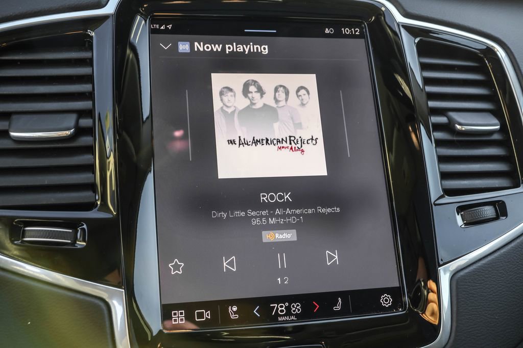 Used 2023 Volvo XC90 T8 Ultimate image 23