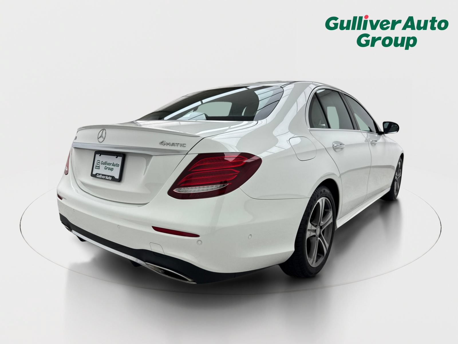 Used 2017 Mercedes-Benz E 300 4MATIC image 8