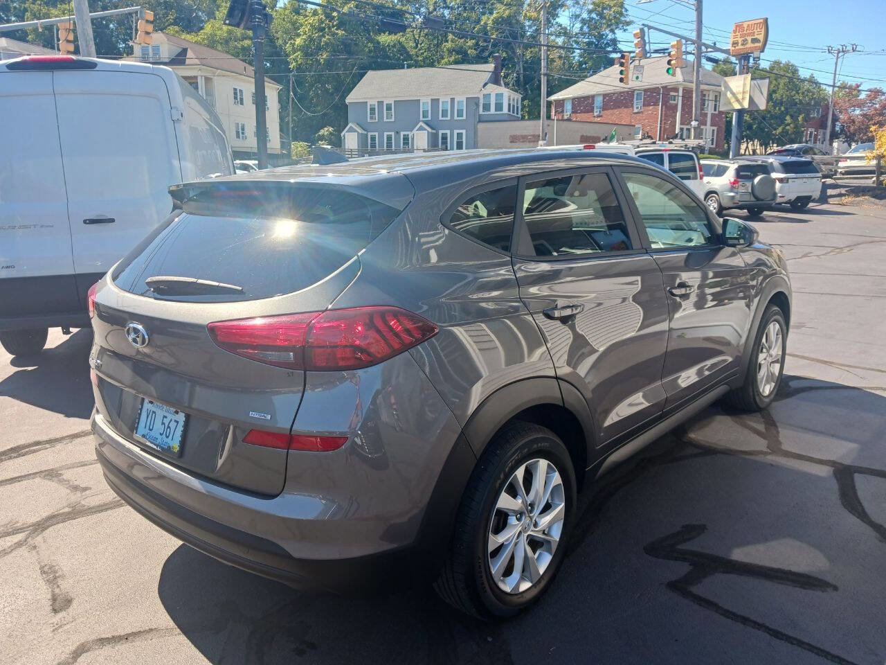 Used 2020 Hyundai Tucson SE image 3