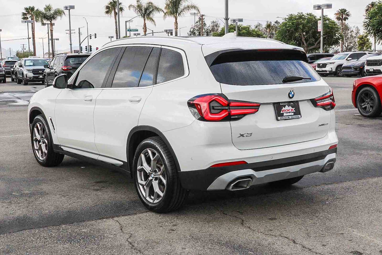 Used 2023 BMW X3 xDrive30i w/ Convenience Package w/ZPA AWD/4WD image 8