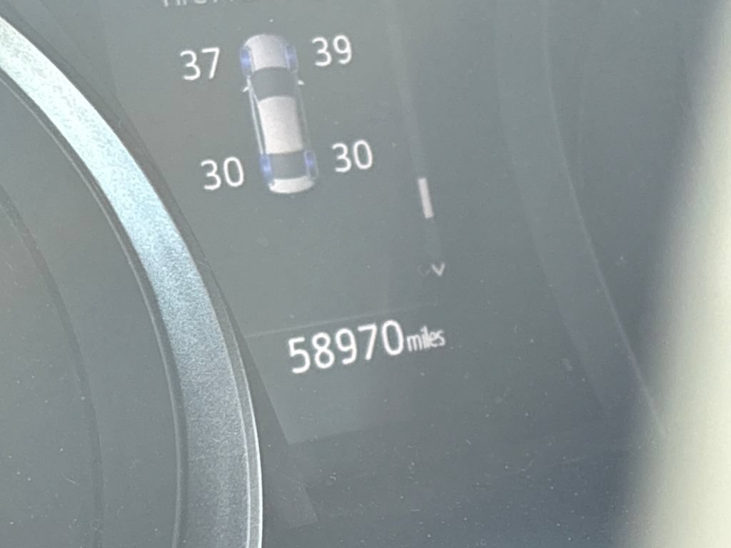 Used 2024 Toyota Camry SE FWD image 10