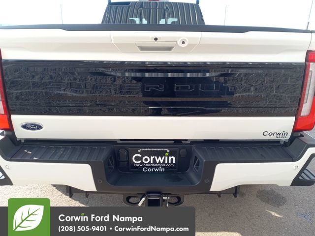 New 2026 Ford F450 Platinum w/ FX4 Off-Road Package image 4